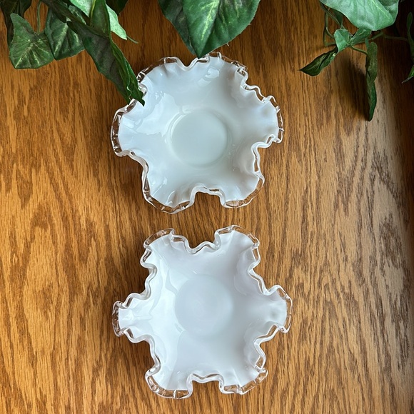FENTON Milk Glass Silver Crested Ruffled Edge Candy Trinket Dish Duo 6”Dia 2”H - Picture 12 of 12